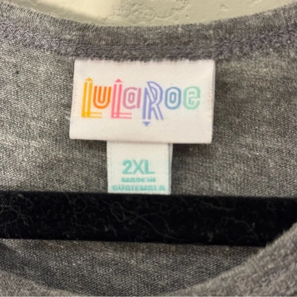 Lularoe Randy tee - Picture 2 of 6